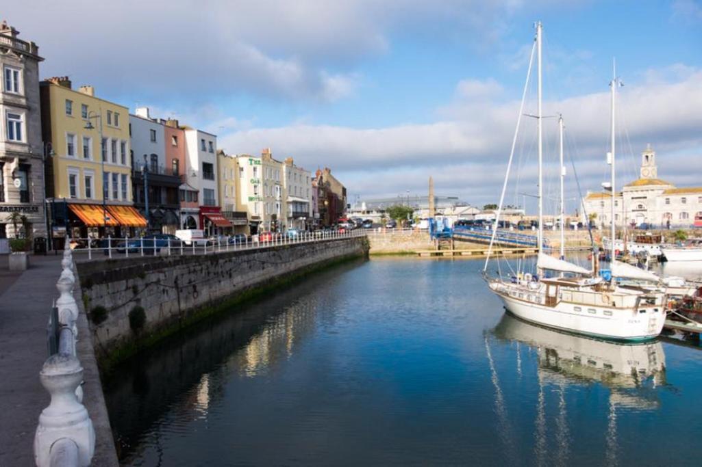 Vitamin Sea Beachfront Apartment Ramsgate - Sleeps 4 外观 照片